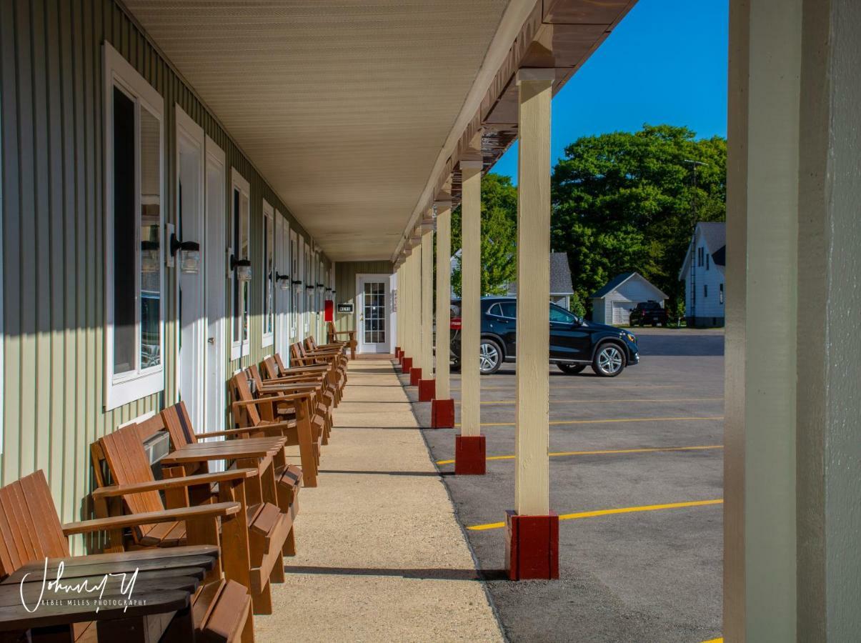 Vindel Motel Mackinaw City Exteriér fotografie